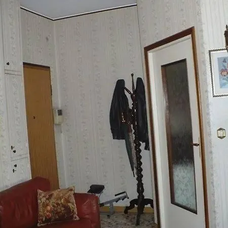 בית הארחה Suzzani House *